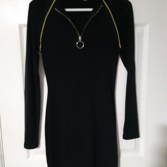 H&M Mini Dress - Picture 1 of 2